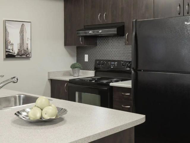 Palomar at Village Gate West — 2 Bedroom + Den