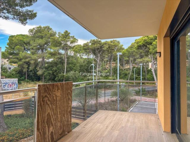 Pals, Apartamentos de obra nueva a 10 min de la playa de Pal. 99m² Pals