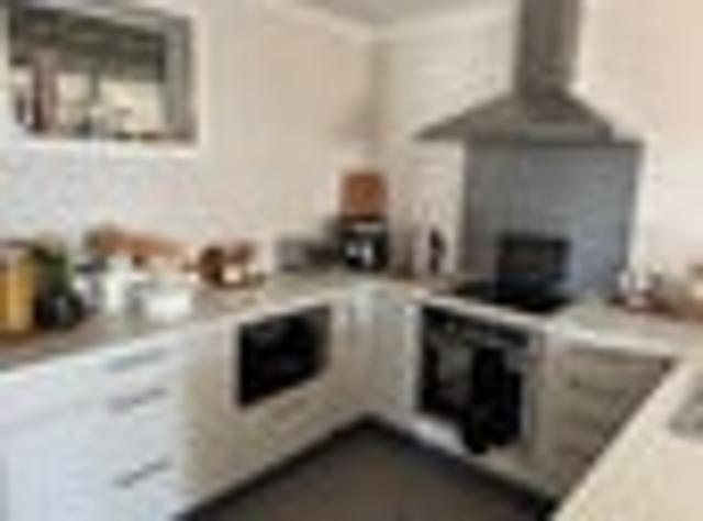 Papakowhai, 2 bedrooms, $575 pw