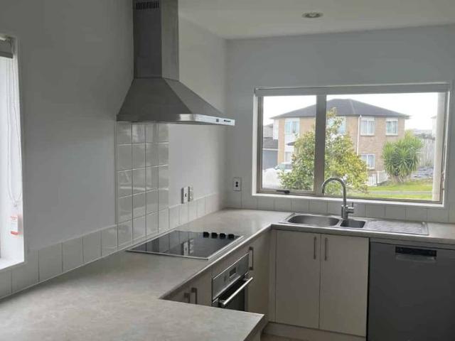 Papakura 4 bedroom house