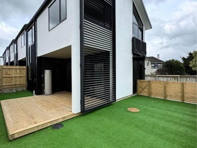 papakura, 4 bedrooms