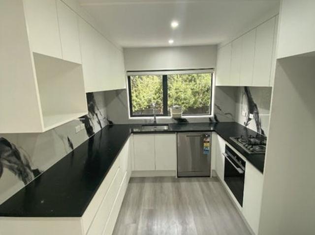 papakura, 4 bedrooms