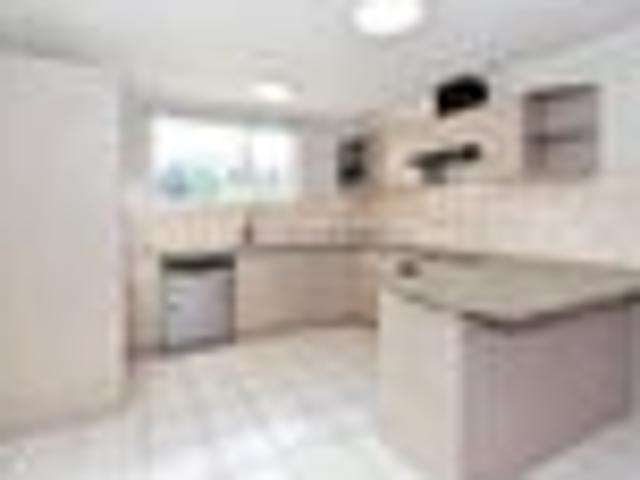 Papakura, 4 bedrooms, $780 pw