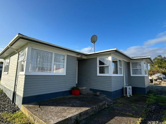 papakura, 5 bedrooms