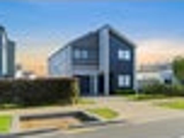 Papakura, 5 bedrooms, $875 pw