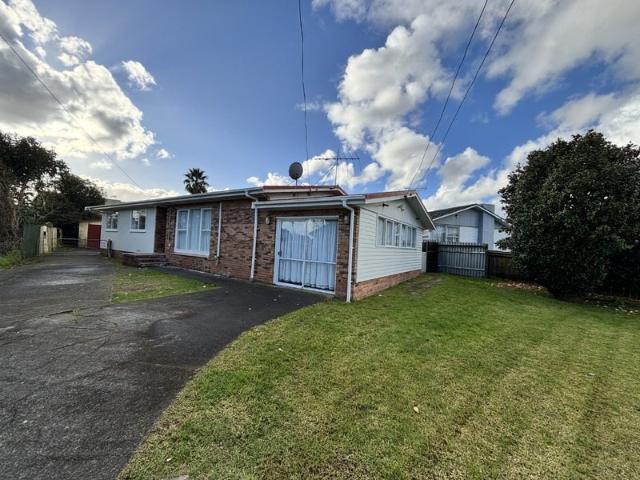 papakura, 6+ bedrooms