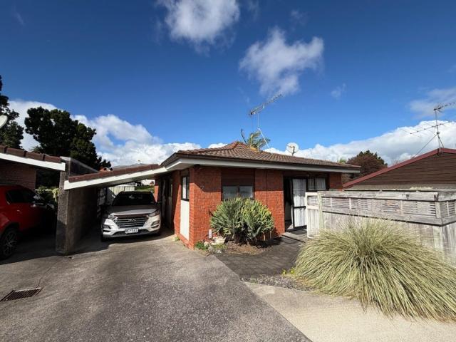 papakura, 2 bedrooms