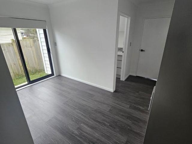 papakura, 2 bedrooms