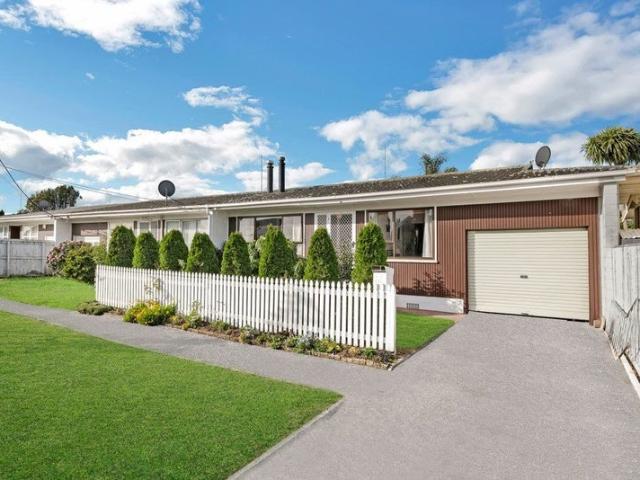 papakura, 2 bedrooms