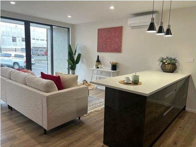 papakura, 2 bedrooms