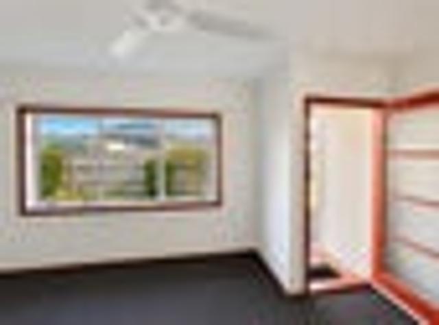 Papakura, 2 bedrooms, $550 pw