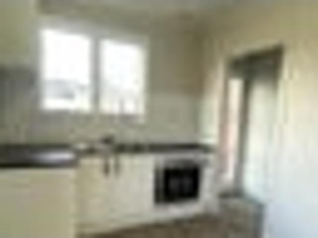Papakura, 2 bedrooms, $500 pw