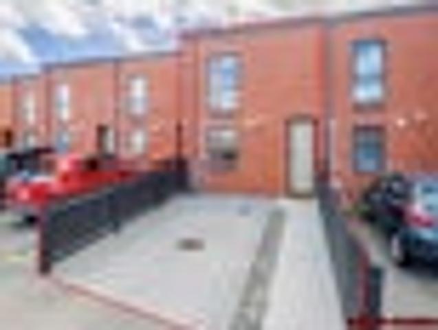 Papakura, 2 bedrooms, $620 pw