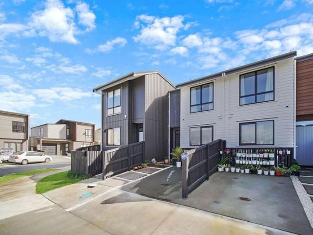 papakura, 2 bedrooms