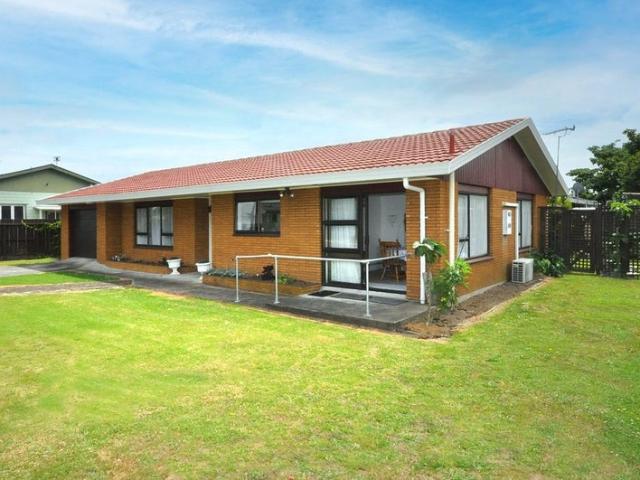 Papakura, 2 bedrooms