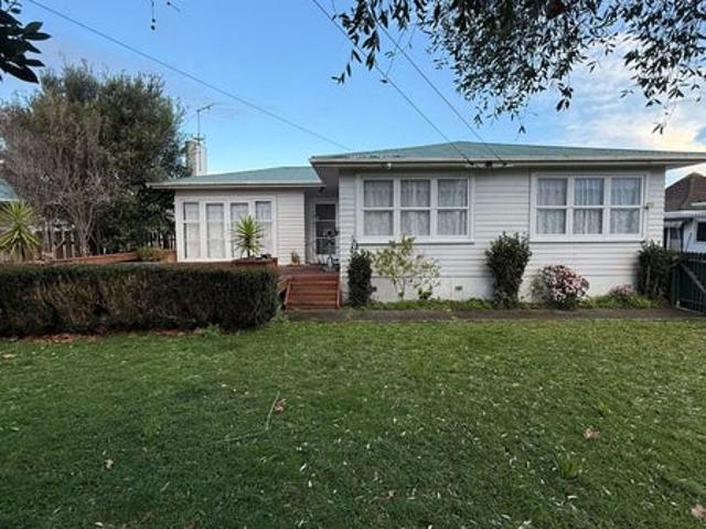 papakura, 2 bedrooms