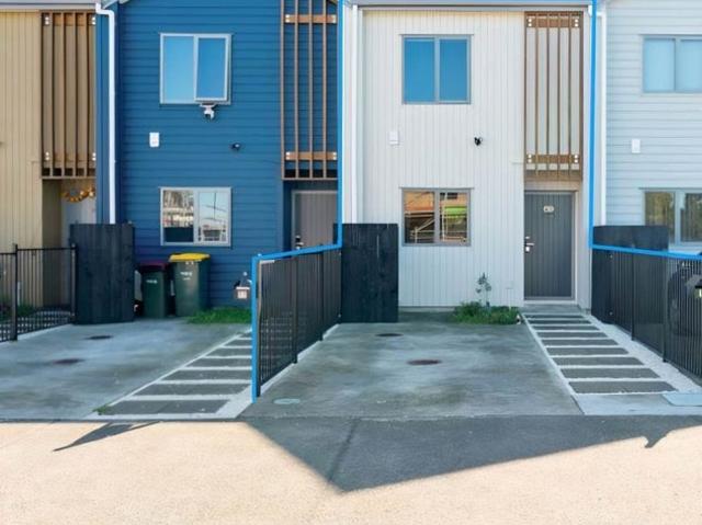 papakura, 2 bedrooms