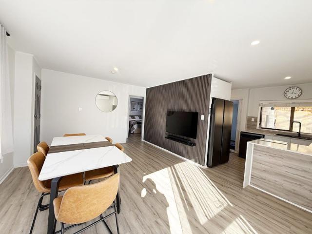 papakura, 2 bedrooms