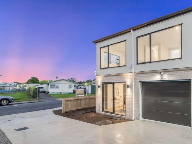 Papakura, 3 bedrooms