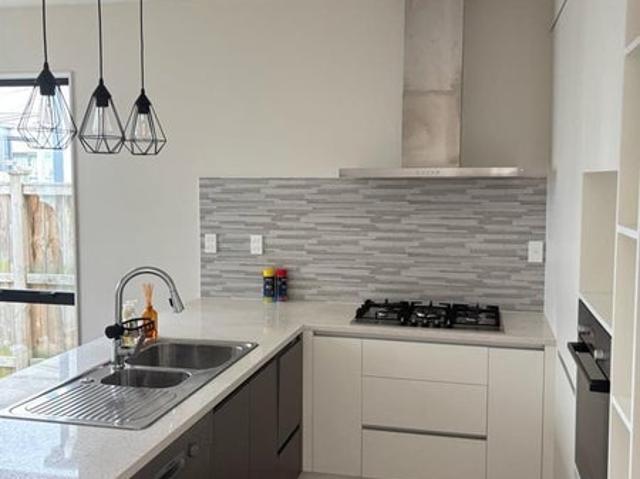 papakura, 3 bedrooms