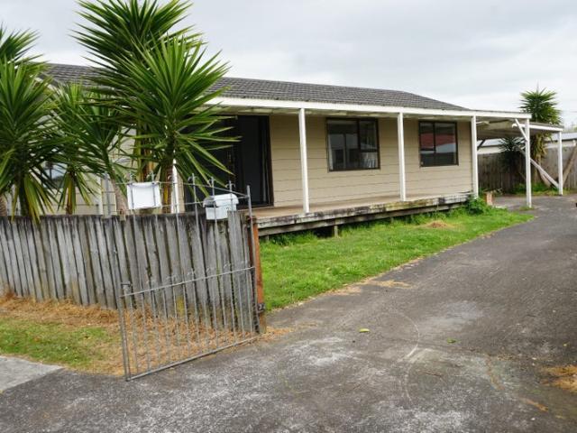 papakura, 3 bedrooms