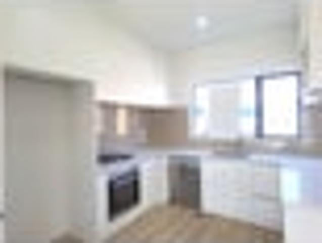 Papakura, 3 bedrooms, $650 pw