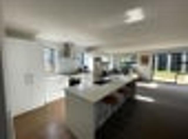 Papakura, 3 bedrooms, $650 pw