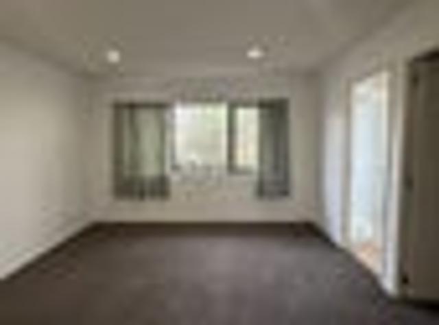 Papakura, 3 bedrooms, $680 pw