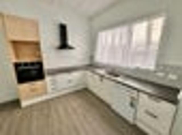 Papakura, 3 bedrooms, $600 pw