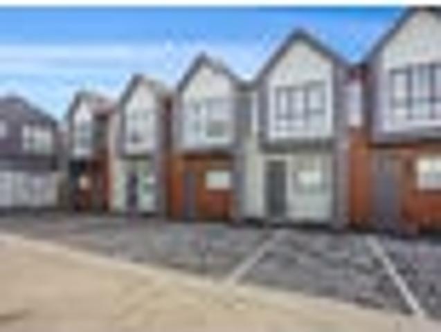 Papakura, 3 bedrooms, $600 pw
