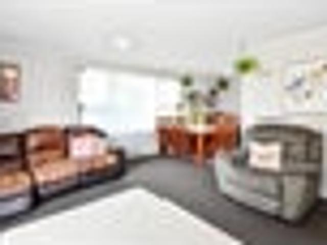 Papakura, 3 bedrooms, $630 pw