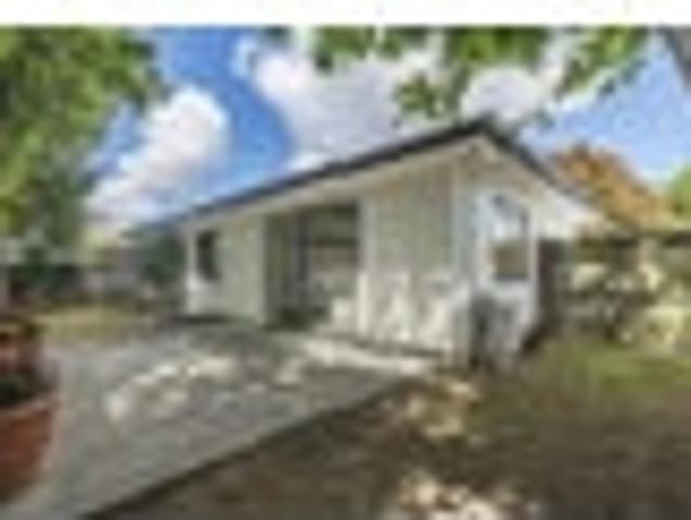 Papakura, 3 bedrooms, $700 pw