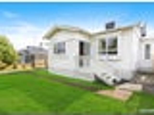 Papakura, 3 bedrooms, $725 pw