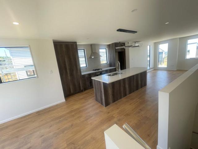 papakura, 3 bedrooms