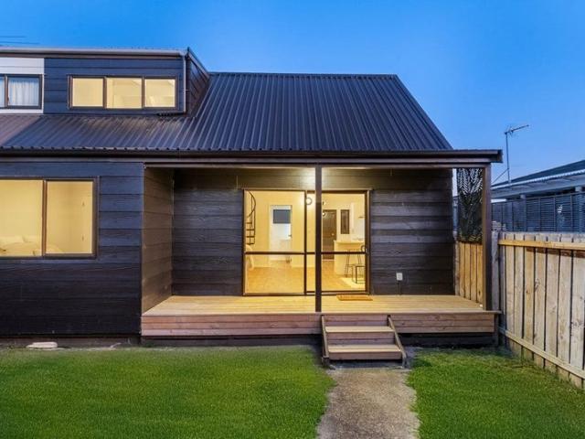 papakura, 3 bedrooms