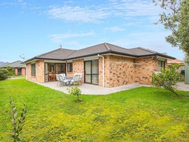 papakura, 3 bedrooms