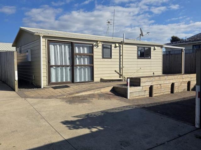 papamoa beach, 1 bedroom