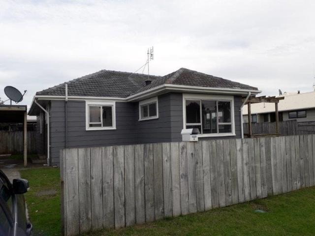 papamoa beach, 3 bedrooms