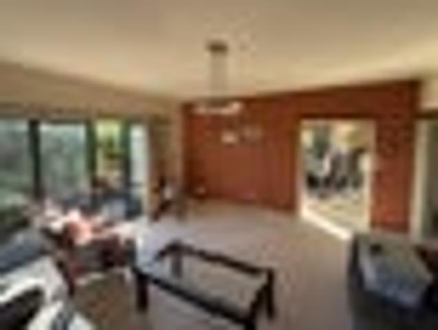 Papamoa Beach, 3 bedrooms, $810 pw