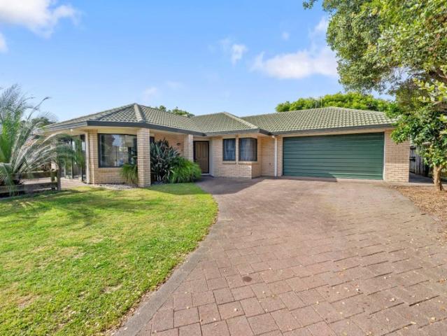 papamoa, 3 bedrooms