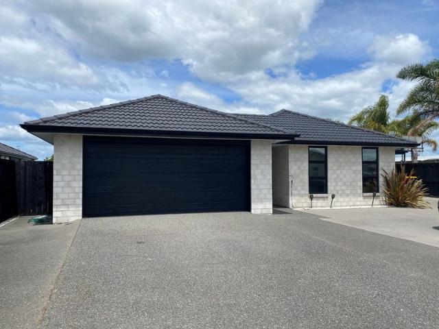 papamoa, 3 bedrooms