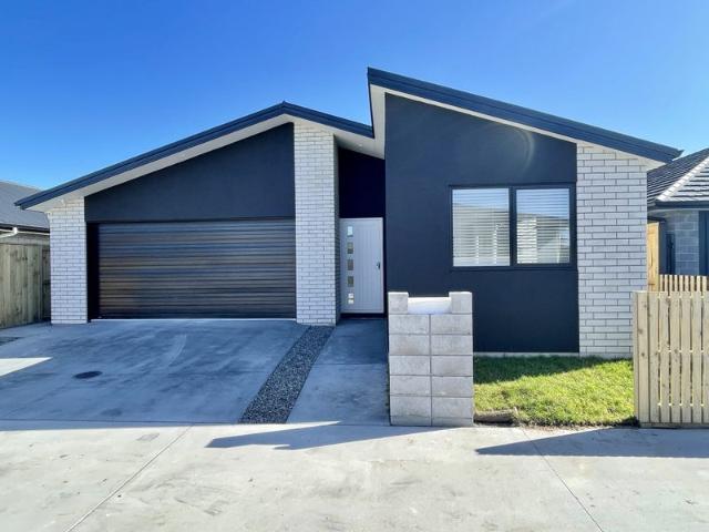 papamoa, 3 bedrooms