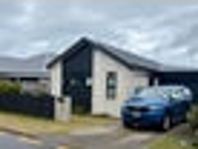 Papamoa, 3 bedrooms, $725 pw
