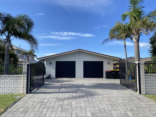 papamoa, 4 bedrooms