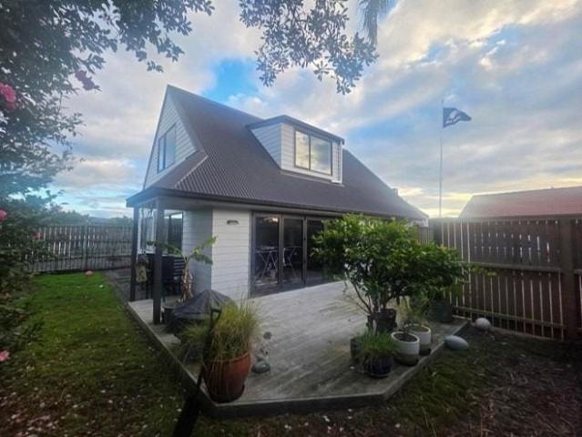 papamoa, 4 bedrooms