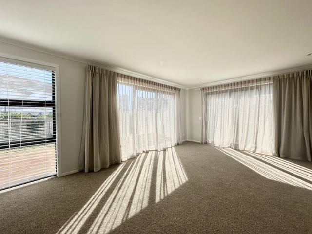 Papamoa, 4 bedrooms