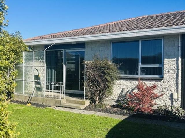 Papanui, 2 bedrooms