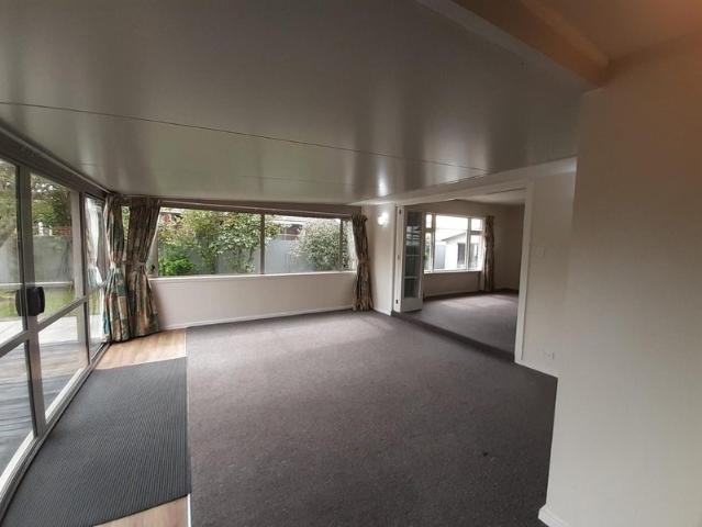 papanui, 3 bedrooms