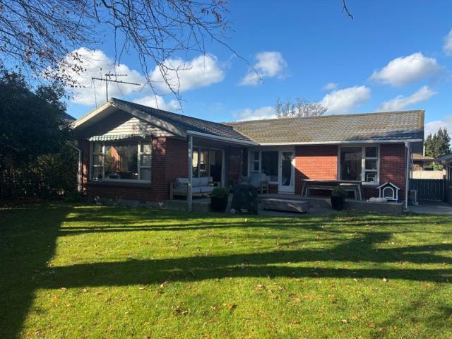 papanui, 3 bedrooms