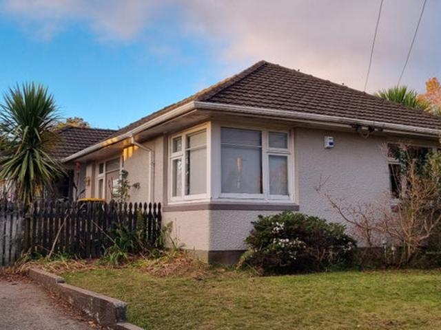 papanui, 3 bedrooms